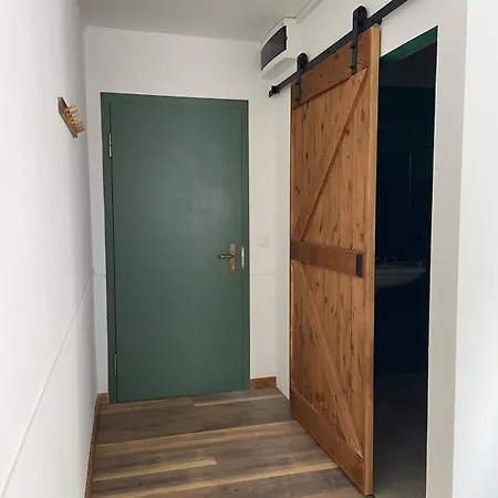 Apartment On Bergstrasse *